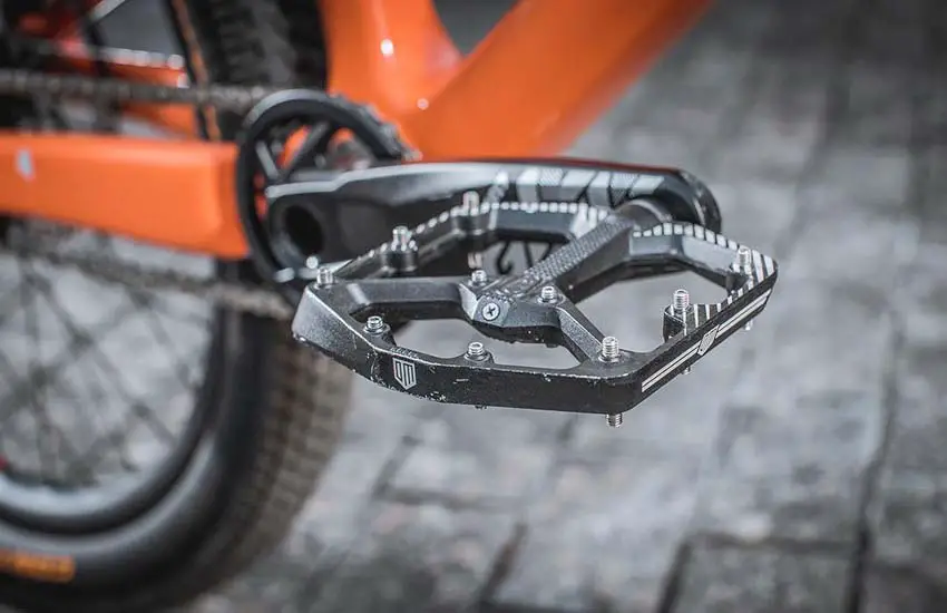 dual platform pedals for mountain bike